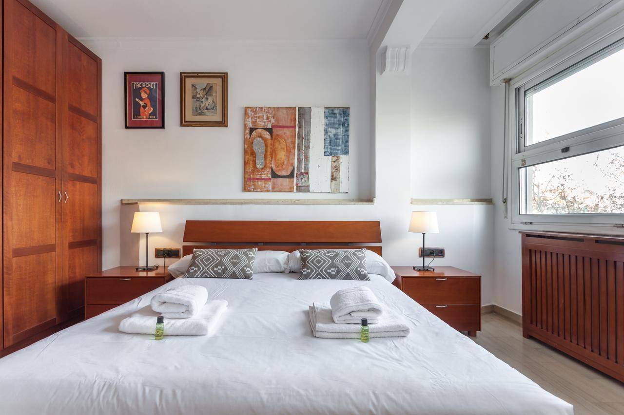Flateli Lepant Apartment บาร์เซโลนา ภายนอก รูปภาพ