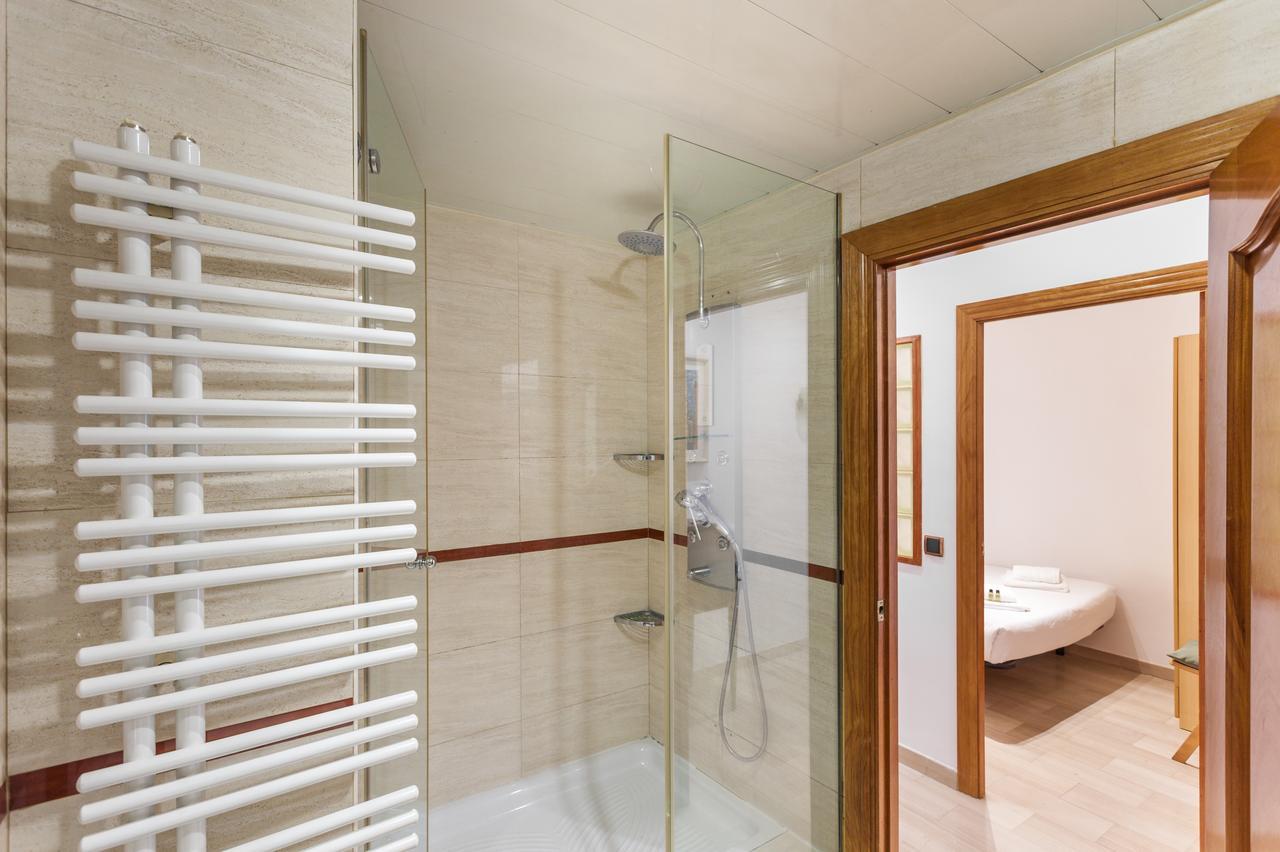 Flateli Lepant Apartment บาร์เซโลนา ภายนอก รูปภาพ