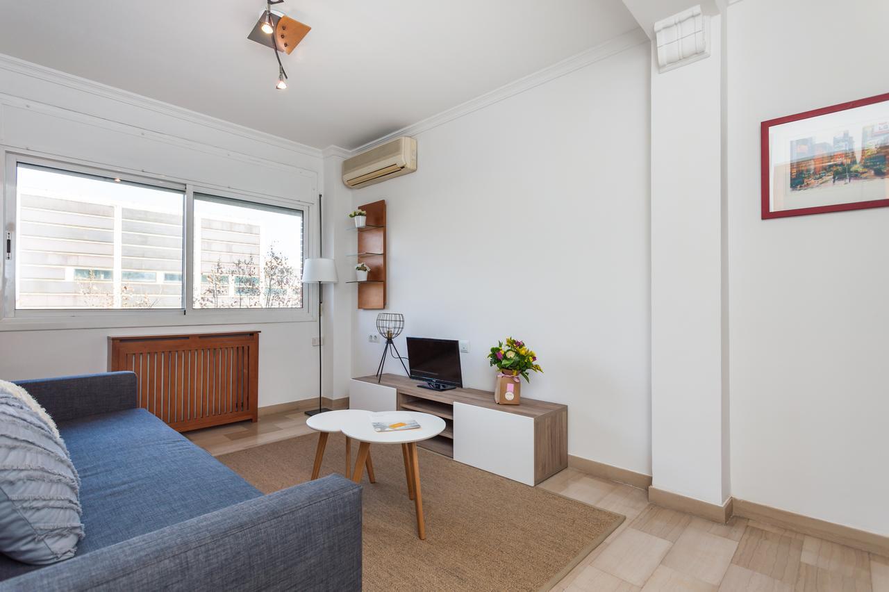 Flateli Lepant Apartment บาร์เซโลนา ภายนอก รูปภาพ